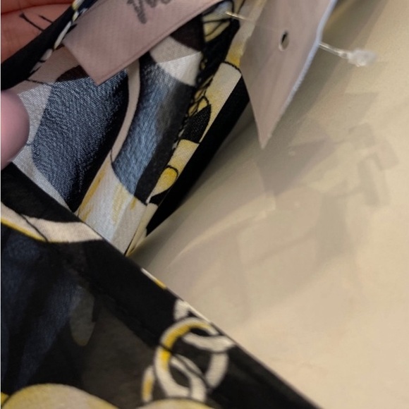 Mangosteen Chain Print Chiffon/Sheer Wrap Dress - Picture 6 of 7